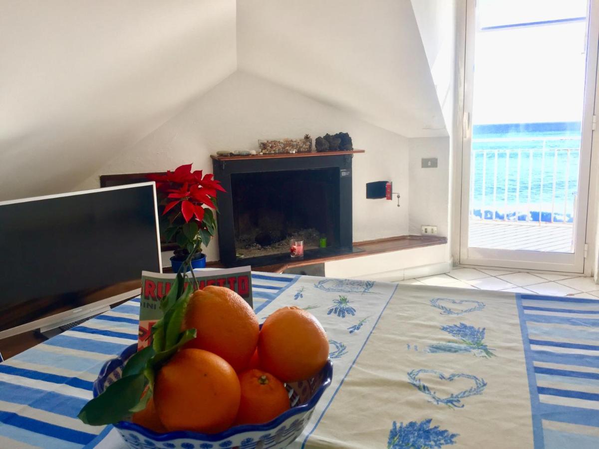 Mansarda Sul Mare Daire Mascali Dış mekan fotoğraf